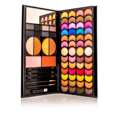 Amuse Complete Makeup Kit Color Pallete  3.08 Oz  88Gr